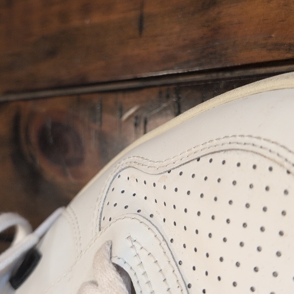 Veja v-10 sneakers - Picture 15 of 16